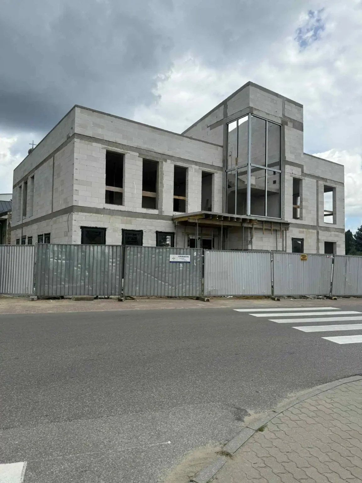 24d8564b-5383-454f-a0b6-af9dfc33d1de-min