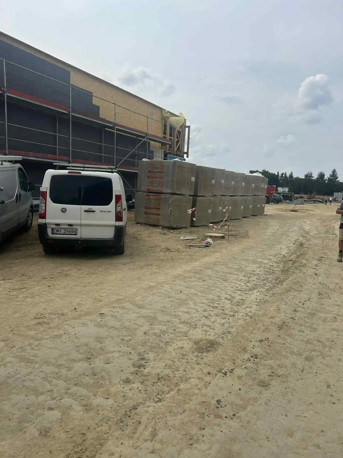 2a220af7-dd2e-4bf1-a421-6bd58de2150b-min